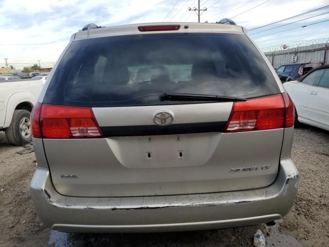 2005 Toyota Sienna CE