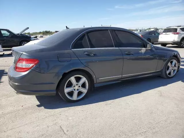 2011 Mercedes-Benz C300