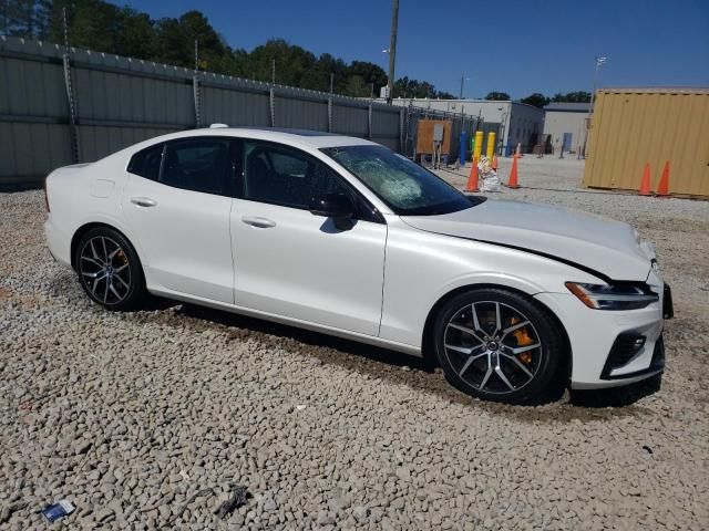 2022 Volvo S60 T8 Polestar Engineered