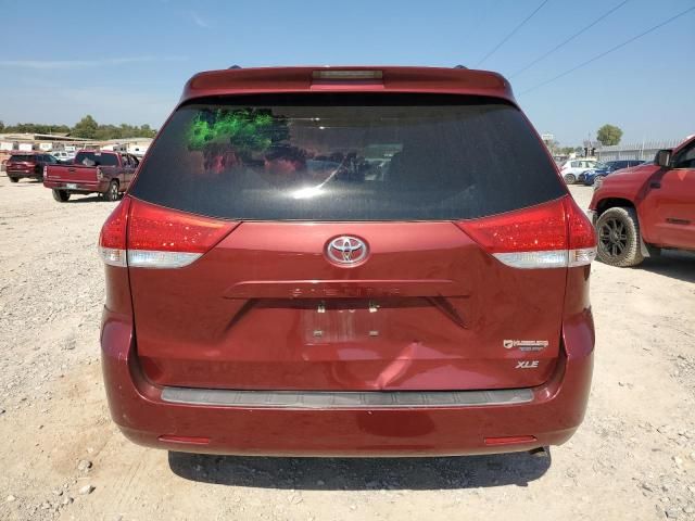 2012 Toyota Sienna XLE