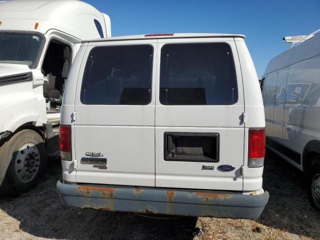 2009 Ford Econoline E350 Super Duty Wagon