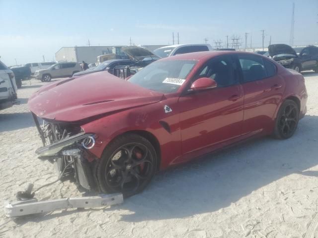 2017 Alfa Romeo Giulia Quadrifoglio