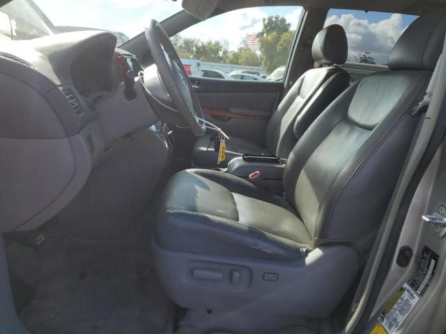 2006 Toyota Sienna XLE