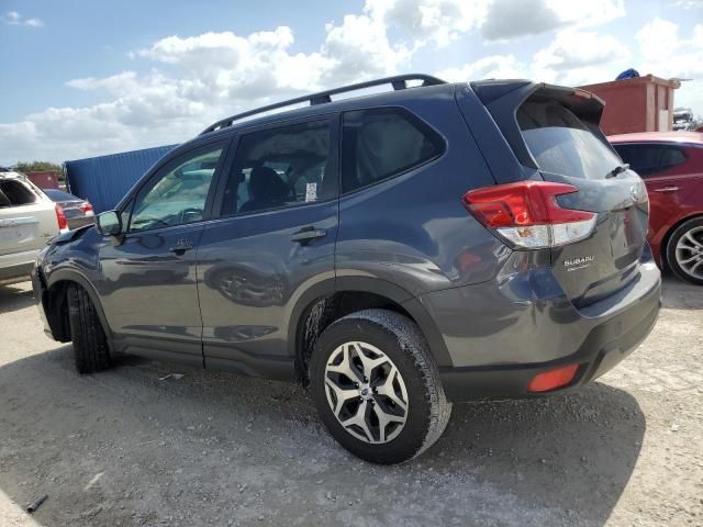 2024 Subaru Forester Premium