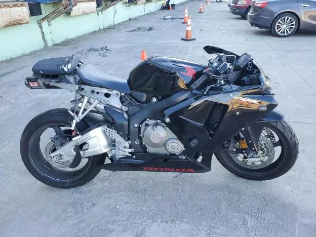 2006 Honda CBR600 RR