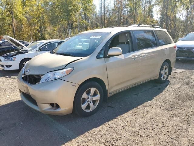 2011 Toyota Sienna Base