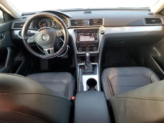 2013 Volkswagen Passat SE