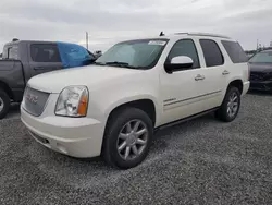 Carros salvage para piezas a la venta en subasta: 2014 GMC Yukon Denali