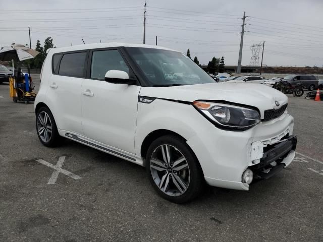 2016 KIA Soul +