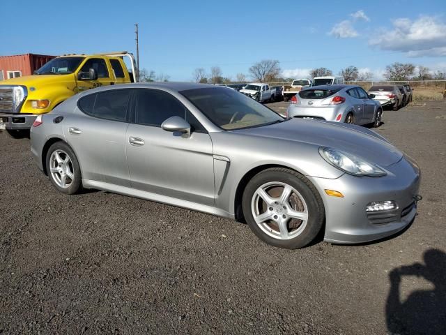 2012 Porsche Panamera 2