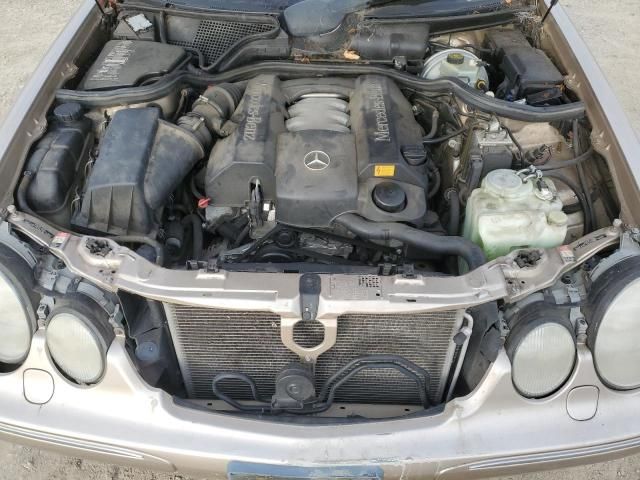 2000 Mercedes-Benz E 320