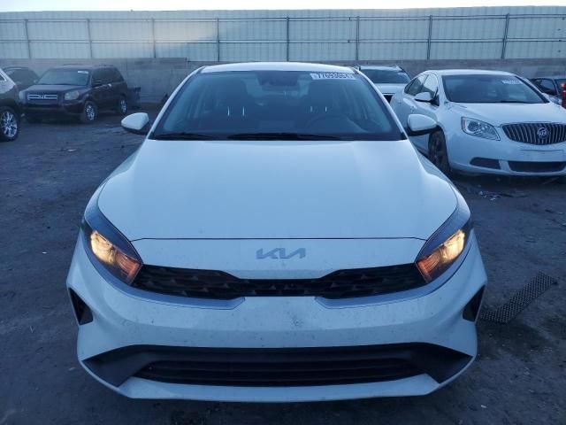 2023 KIA Forte LX