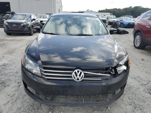 2013 Volkswagen Passat S