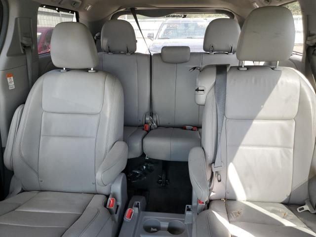 2015 Toyota Sienna XLE