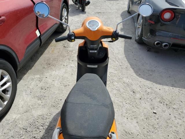 2022 Genuine Scooter Co. Buddy 50