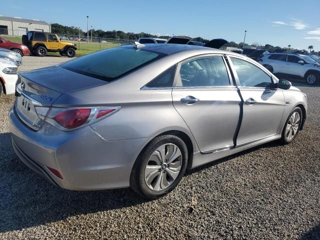 2013 Hyundai Sonata Hybrid