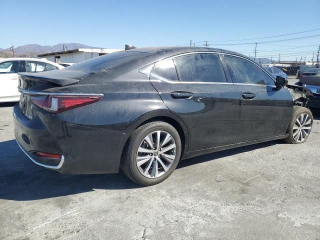 2024 Lexus ES 300H Base