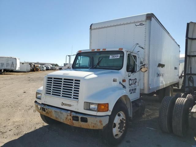 1999 International 4000 4700