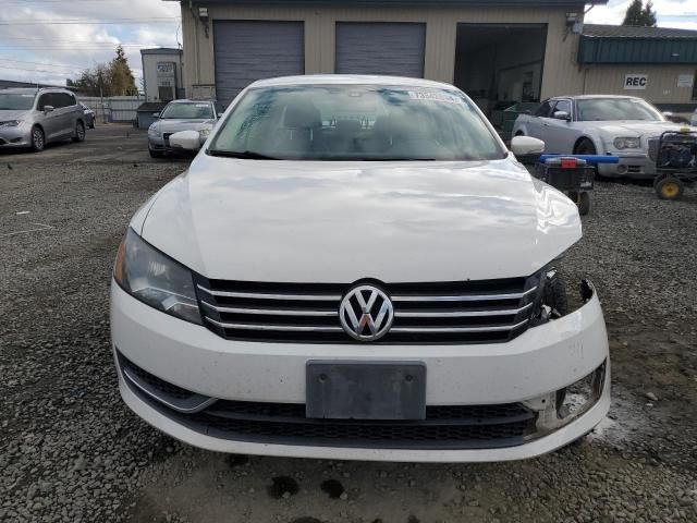 2014 Volkswagen Passat S