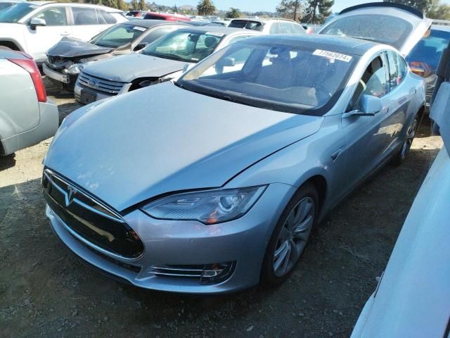 2014 Tesla Model S