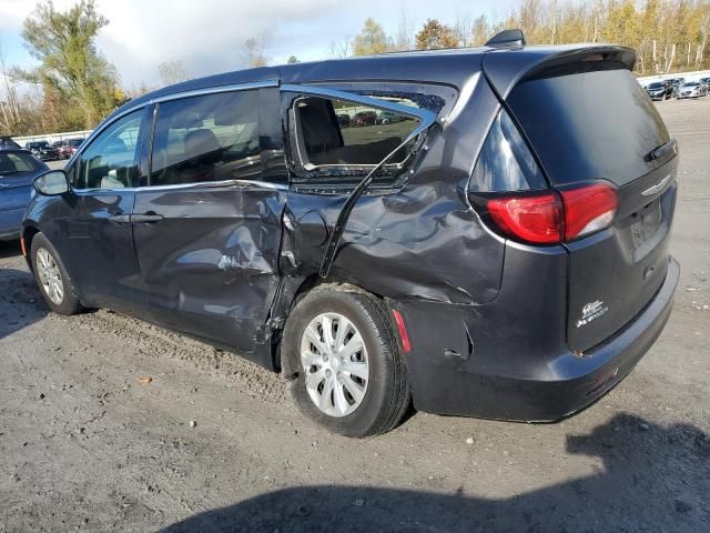 2020 Chrysler Voyager L