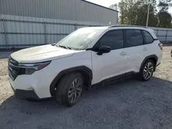 Carros dañados por inundaciones a la venta en subasta: 2025 Subaru Forester Touring