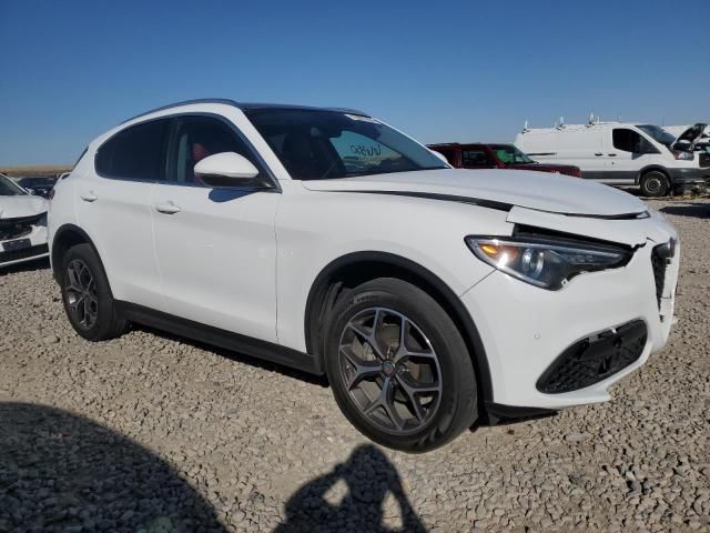 2018 Alfa Romeo Stelvio TI