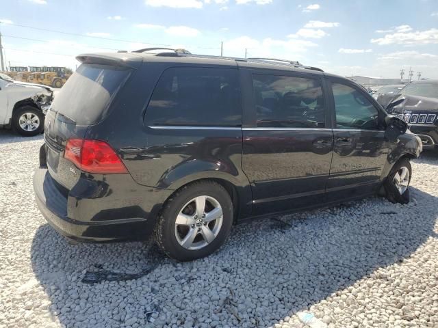 2009 Volkswagen Routan SEL Premium