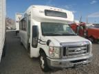 2016 Ford Econoline E450 Super Duty Cutaway Van