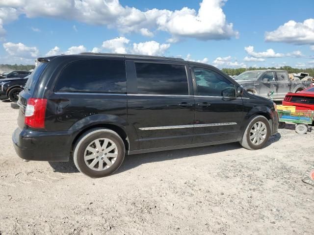 2016 Chrysler Town & Country Touring