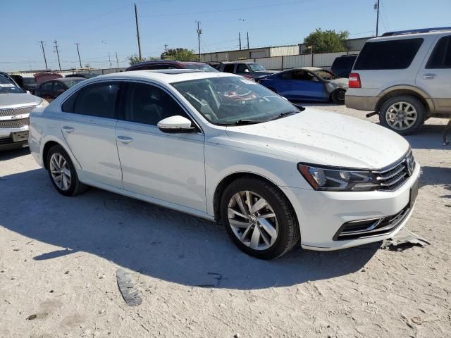 2018 Volkswagen Passat SE