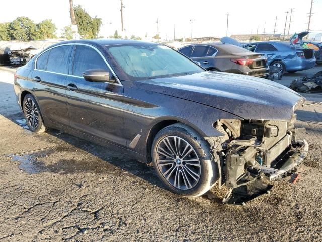 2019 BMW 530E