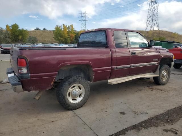 2000 Dodge RAM 2500