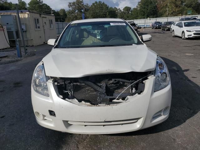 2010 Nissan Altima Base