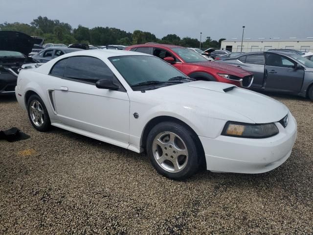 2004 Ford Mustang