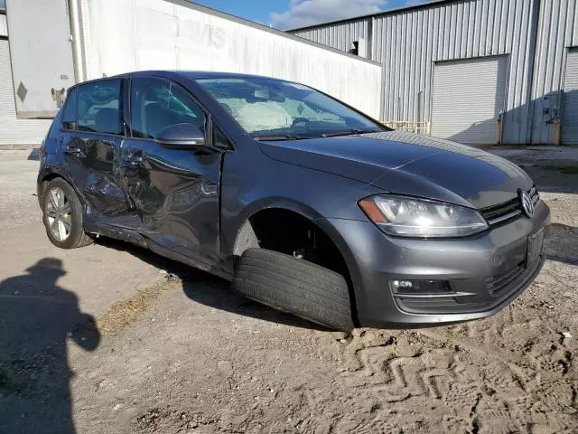 2015 Volkswagen Golf TDI