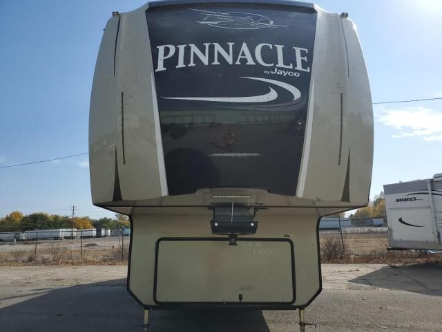 2017 Jayco Pinnacle