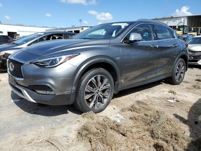 2017 Infiniti QX30 Base