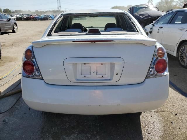 2003 Nissan Altima Base