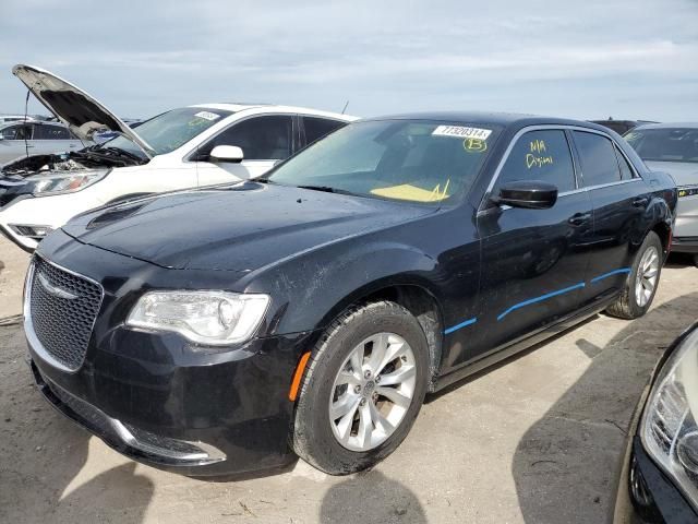 2015 Chrysler 300 Limited