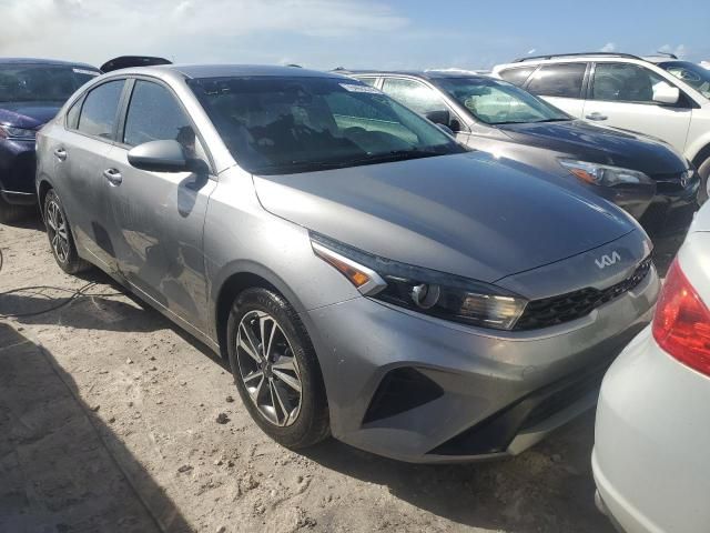 2022 KIA Forte FE