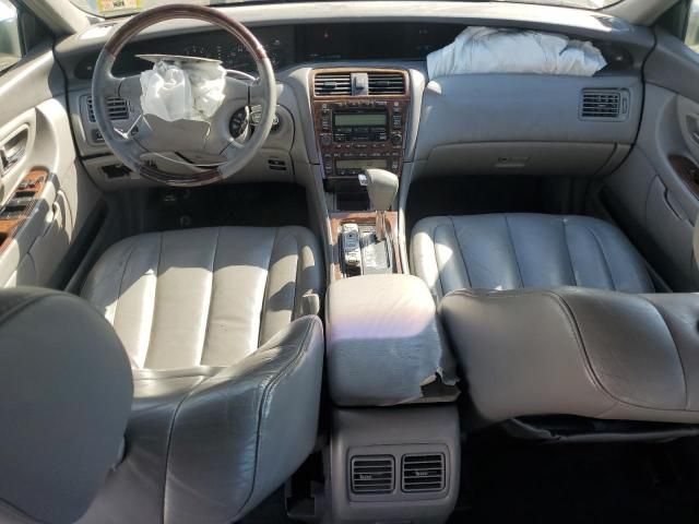 2004 Toyota Avalon XL