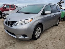 2012 Toyota Sienna LE en venta en Riverview, FL