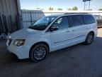 2015 Chrysler Town & Country Touring L