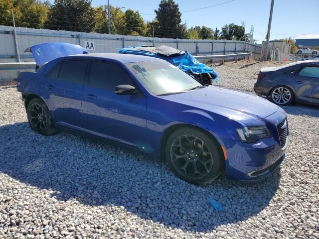 2019 Chrysler 300 Touring