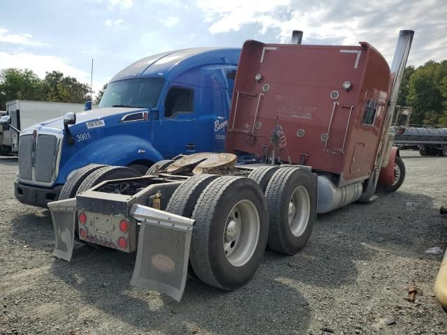 2007 Peterbilt 379