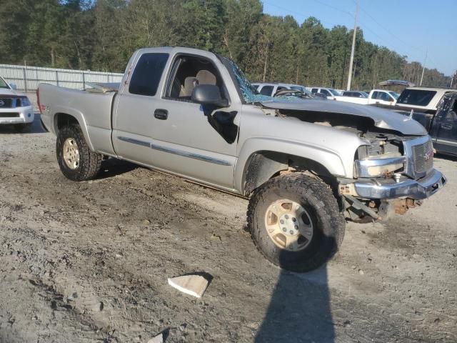 2004 GMC New Sierra K1500