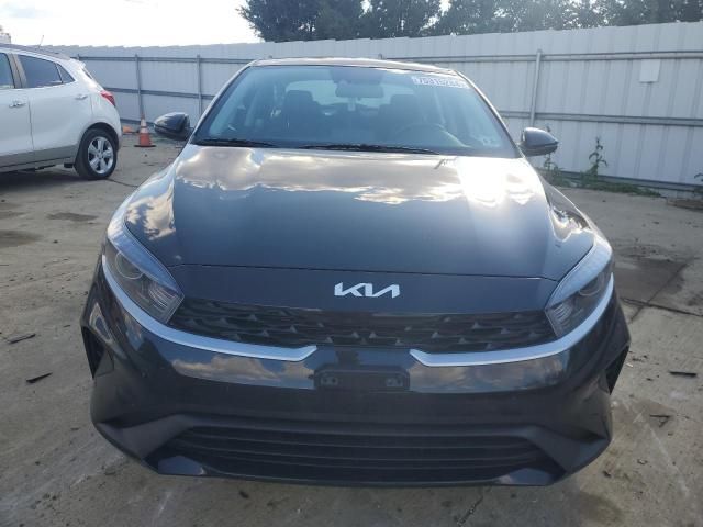 2024 KIA Forte LX