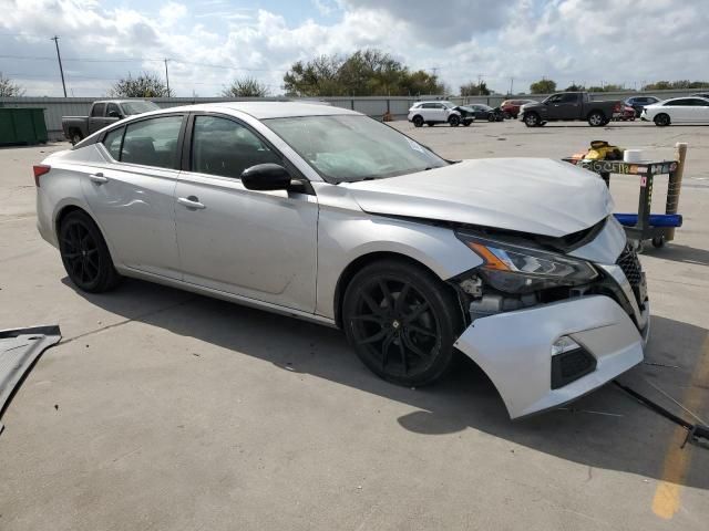 2020 Nissan Altima SR