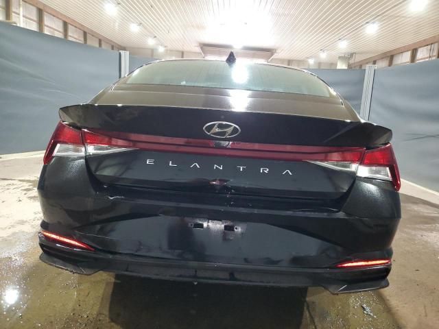 2021 Hyundai Elantra SE